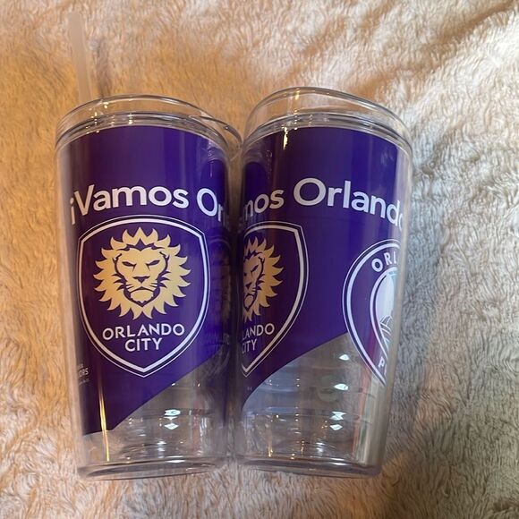 Other - IVamos orlando 16 ounce cups with lids